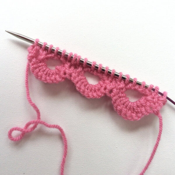 tutorial: knitting a scalloped edge - La Visch Designs