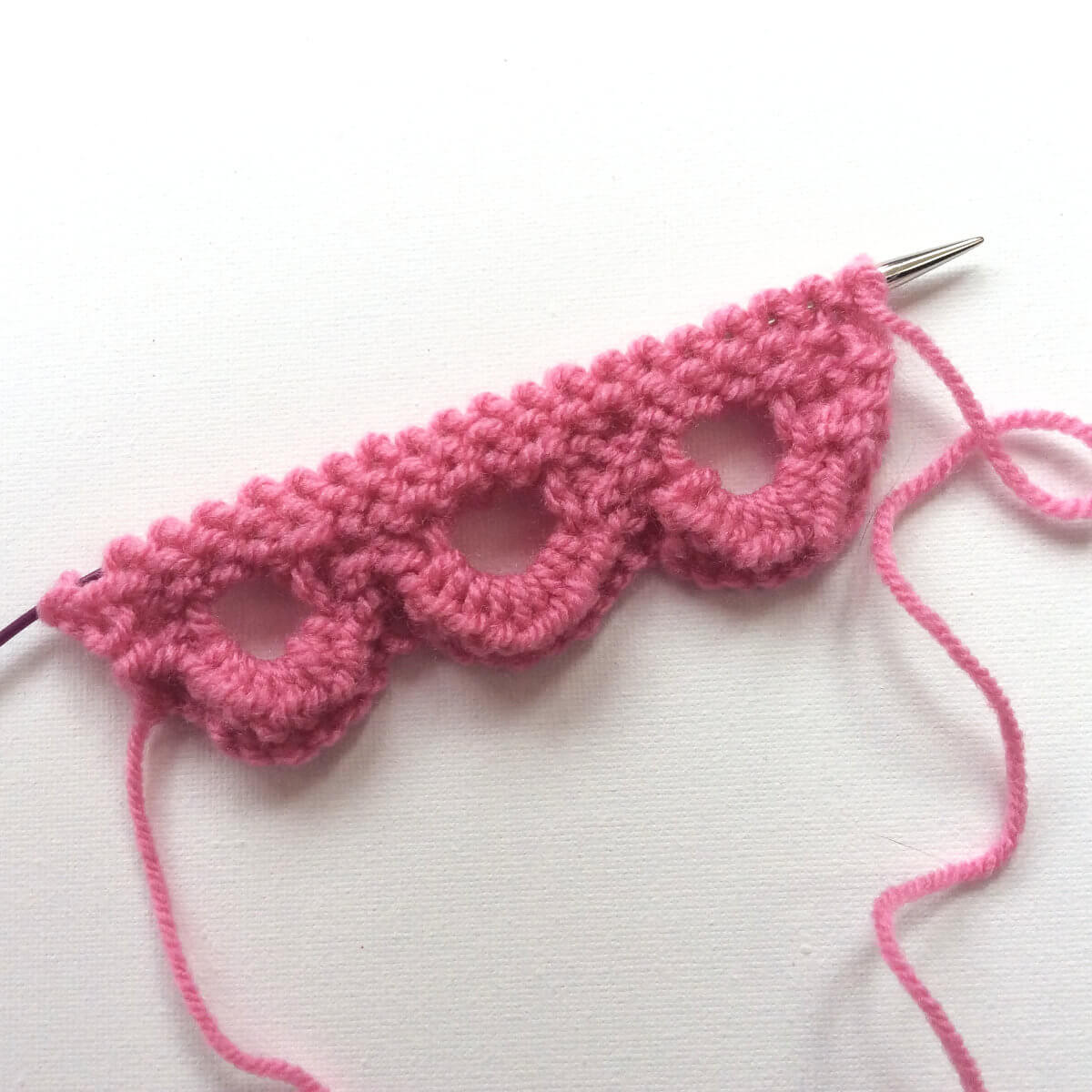 tutorial knitting a scalloped edge La Visch Designs