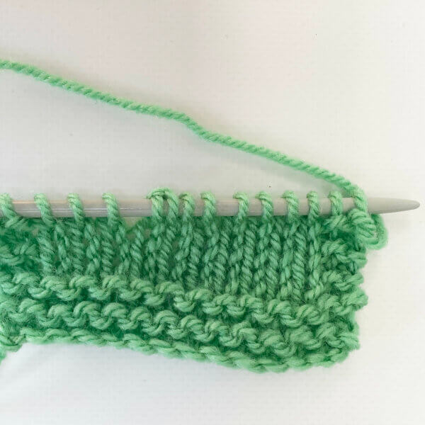 Tutorial - Working German Short Rows - La Visch Designs